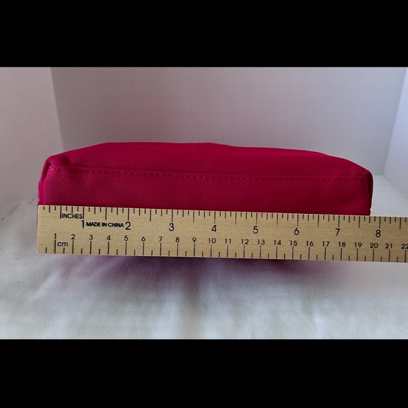 Yves Saint Laurent- Beautifully Soft Velvet Puff Heart Pink Magenta Clutch - Picture 10 of 12